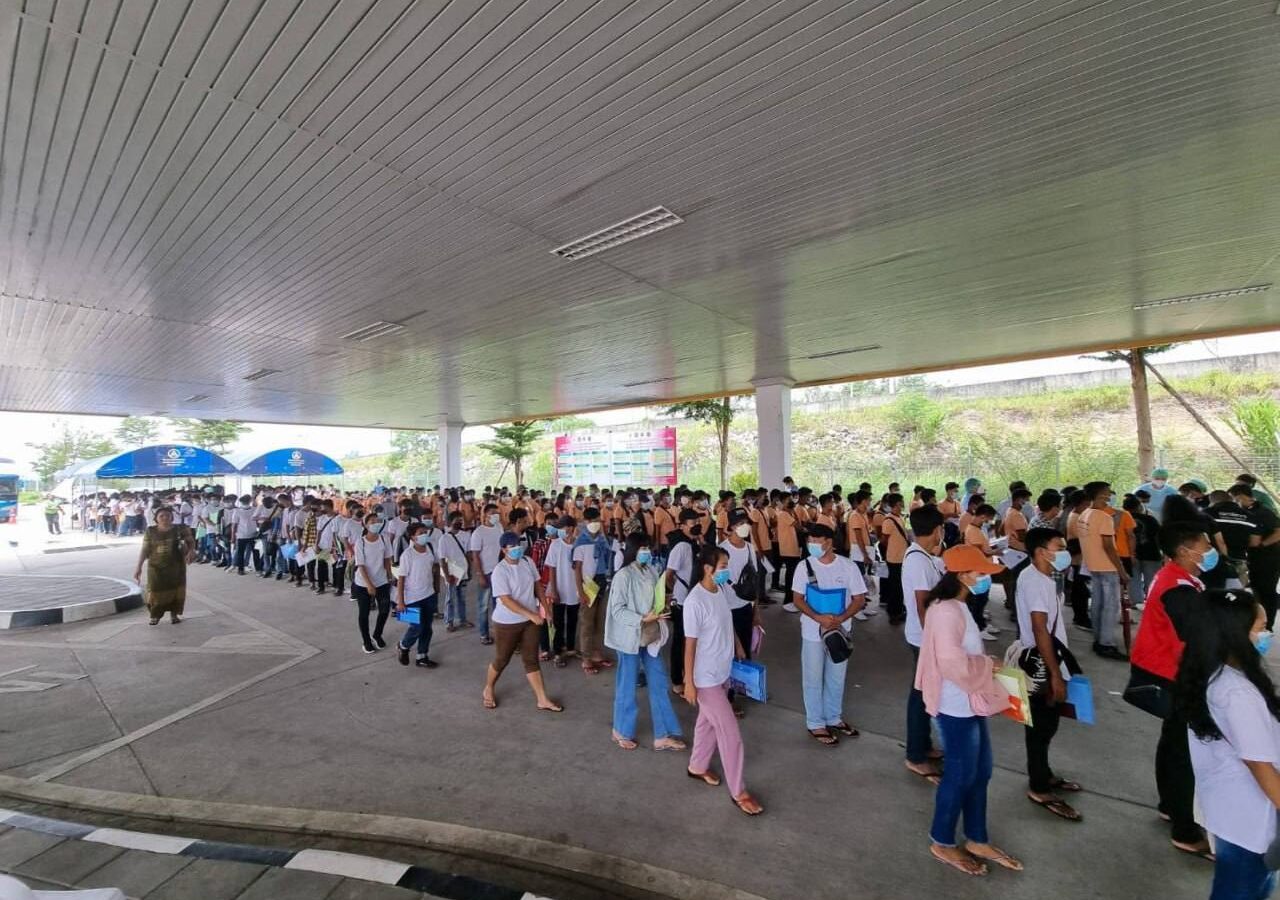 မဟာချိုင်ခရဲင်ႏကို ကထန်ႏထိုꩻဒါႏ ကမ္ဘောဒီးယားထာꩻမာꩻသားခြောင်ꩻ အီႏထဲမ်သော့ꩻလွေꩻလုဲင်ႏ မန်းခမ်းထာꩻမာꩻသားအကျောင်ꩻ