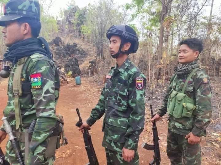 အမျိုꩻမဥ်ႏစဲစ်မꩻ ရက်ချာမျိုꩻ..