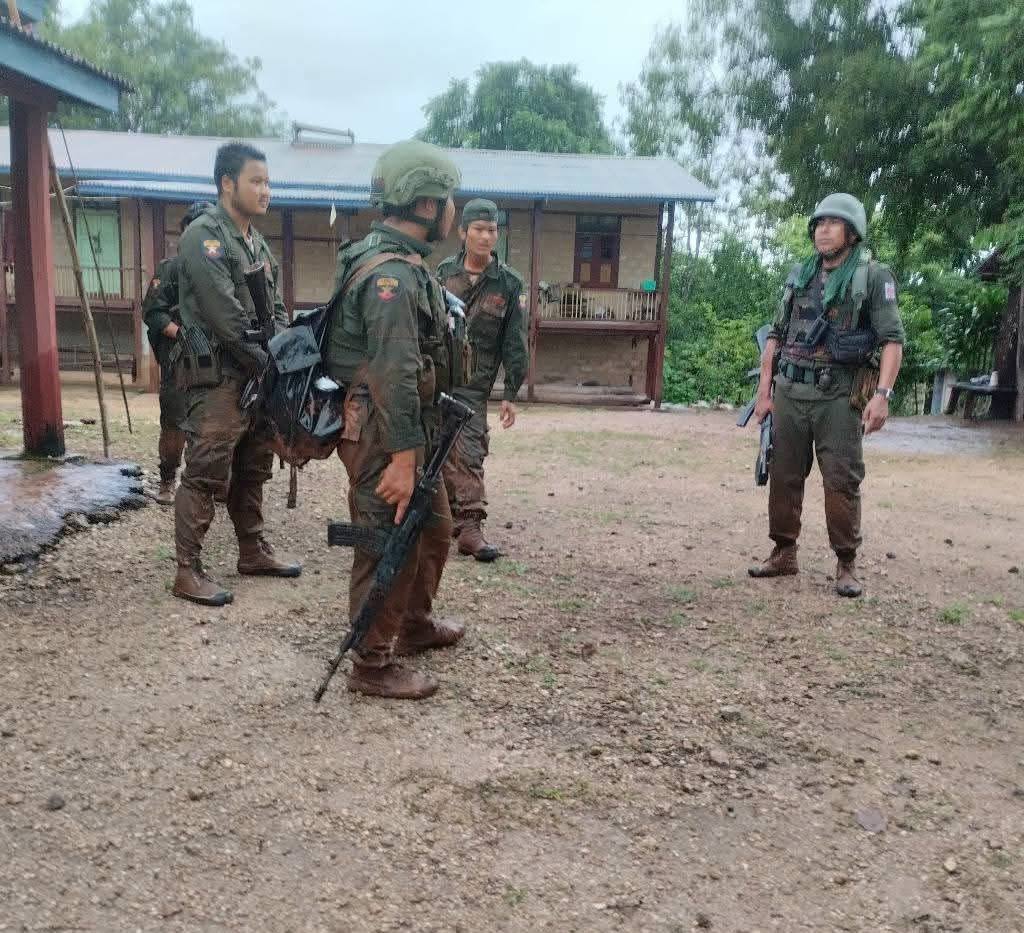 နင်ꩻဥမ္မာ ငဝ်းငွါ(၁၁)