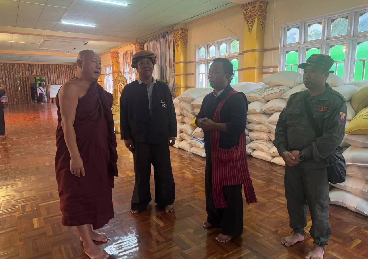 ဆရာႏတွမ်ႏ တကာႏဆွန်ꩻစူꩻတဲင် ကူႏငီႏစွဲကမ်းဖေႏဖင်းစဲ့ꩻဘေꩻခမ်းသားအမျာꩻ