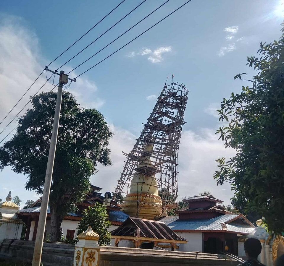 လွယ်သံဆစ်ရွာတွင် မိုးသက်လေပြင်းတိုက်ခိုက်မှုကြောင့်  နေအိမ်များပျက်ဆီး