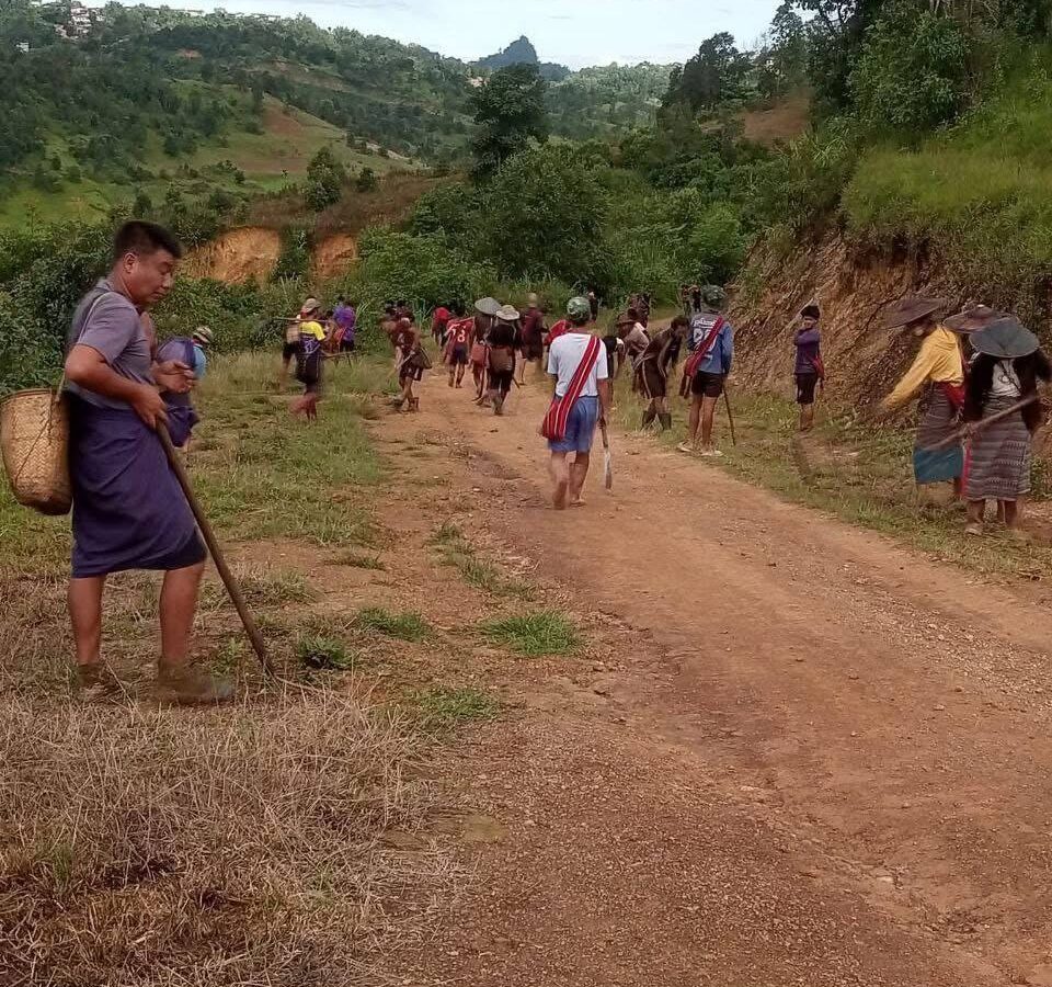 သွားလာရေးအဆင်ပြေစေဖို့ လူထုစုပေါင်းအားဖြင့်ပူးပေါင်းဆောင်ရွက်