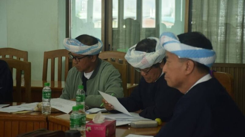 သတ္တမအလဲင်ႏ ပအိုဝ်းစွိုးခွိုꩻညီႏလာႏခံႏ ယံအောင်ႏမျင်ႏနွောင်ꩻအီအတာႏ မာꩻလွေꩻပွယ်ꩻအုံကွံ