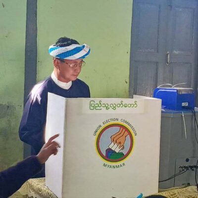 National Defence and Security Council Central Advisory Board Member U Khun Sam Lwin Casts His Vote in the 2025 General Election