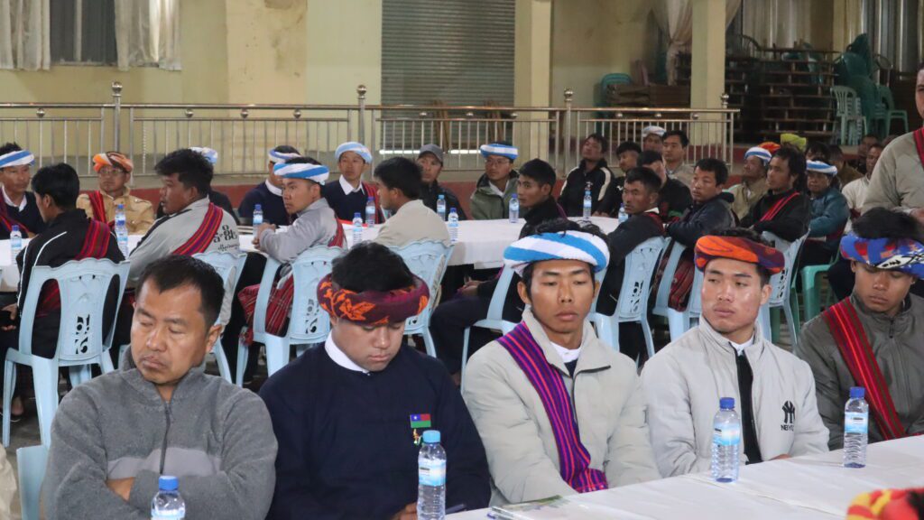 (၇၇)နေင်ႏခွပ် ပအိုဝ်ႏမွူးနီꩻခွိုꩻပအိုဝ်ႏအတာႏ မာꩻလွေꩻပထမခီႏ ပွယ်ꩻအုံကွံ