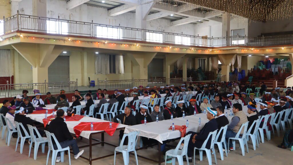 (၇၇)နေင်ႏခွပ် ပအိုဝ်ႏမွူးနီꩻခွိုꩻပအိုဝ်ႏအတာႏ မာꩻလွေꩻပထမခီႏ ပွယ်ꩻအုံကွံ