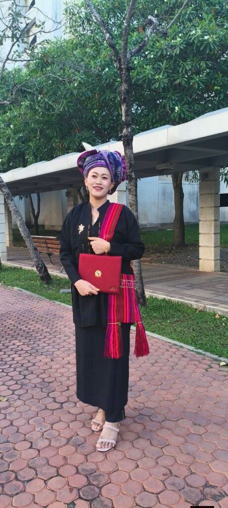 ထိုင်းနိုင်ငံ ဘန်ကောက်မြို Assumption University အေဘက်တက္ကသိုလ်တွင် နန်းငြိမ်းအိနန္ဒာ(ခ)နန်းနွန်းသည် MA- English language Tea