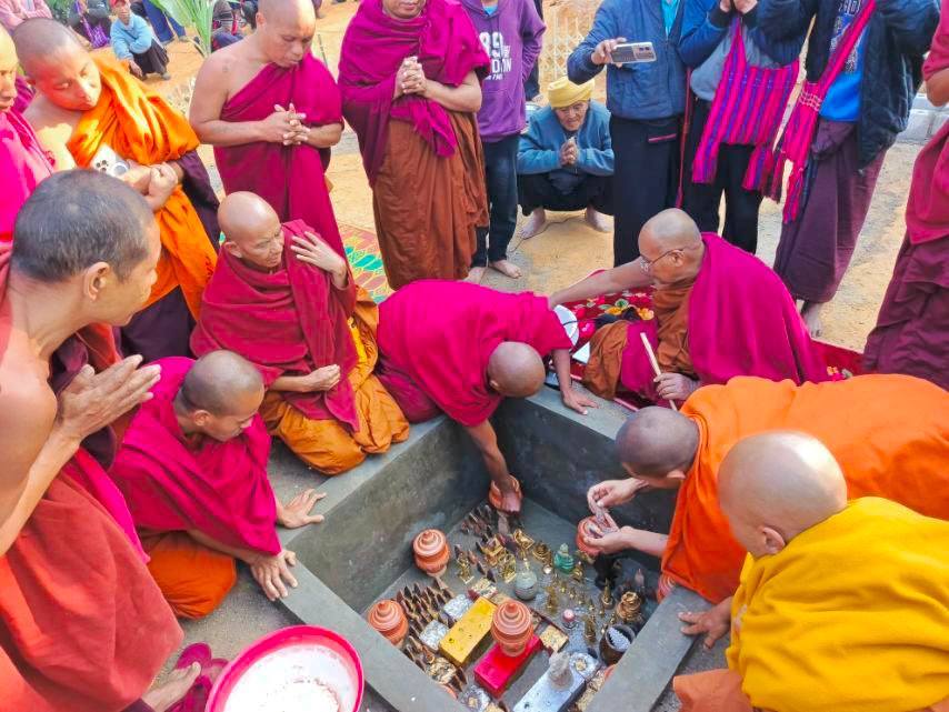 စေတီတော်သစ်ပြန်လည်တည်ဆောက်ရန် ပန္နက်တင်မဂ်လာ အခမ်းအနားကျင်းပ