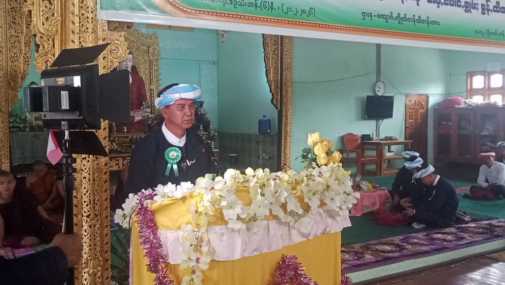 ကတိုꩻတက်လဲဥ်းဒါႏ ဝင်ꩻခမ်းပညာႏရေꩻယို နီပိုနီလီꩻဖုံႏ ဖေႏနေႏကထွꩻလꩻဝင်ꩻမꩻ ဗွောင်သွဥ်လွေꩻဖေႏဗာႏ စွန်ꩻထီထင်သွဥ်တန်ꩻအကျောင်ꩻ ဗွေႏဆရာ