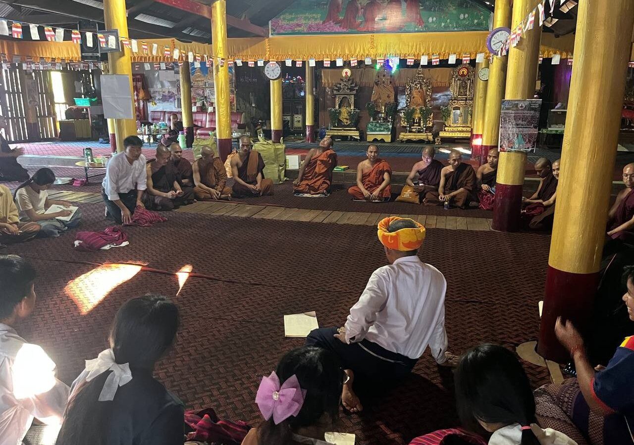 ဝေင်ꩻနယ်ႏယေႏငံႏပအိုဝ်ႏဖုံႏသွဥ်ထူꩻချာလဲဥ်းလိတ်ပအိုဝ်ႏ