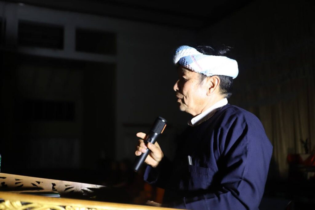 ရှမ်းပြည်နယ်အစိုးရအဖွဲ့ ကူညီပံ့ပိုးမှုနှင့် ပအိုဝ်းစာပေယဉ်ကျေးမှု(ဗဟို)တို့ ပူးပေါင်းဖွင့်လှစ်သော (TA/LT)ပအိုဝ်းဆရာ/ဆရာမများ