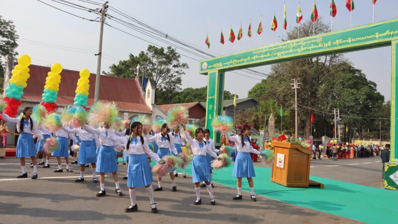 (၈၁)နှစ်မြောက် တပ်မတော်နေ့ကို ကြိုဆိုဂုဏ်ပြုသောအားဖြင့် ဂနိုင်ကန်လမ်း (ကတ္တရာလမ်း + ကွန်ကရစ်လမ်း ) နှင့် ဂနိုင်ကန်သာယာ ကန်ပတ်လမ်း ဖွင့်ပွဲအခမ်းအနား ကျင်းပ