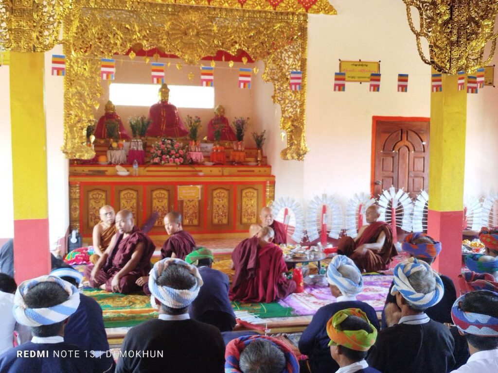 အရှေ့ထင်းရှူးကုန်းရွာရှိ ရွားဦးစေတီဓမ္မာရုံအား ရေစက်ချတရားနာပွဲ ကျင်းပပြုလုပ်