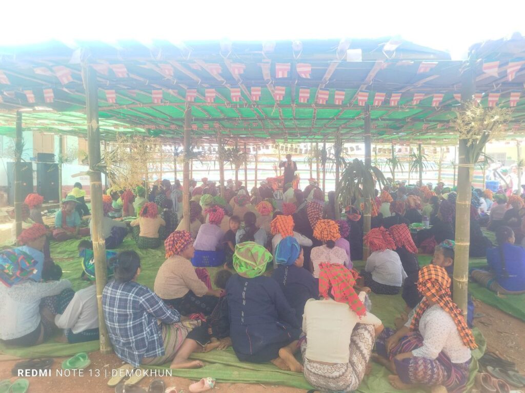 အရှေ့ထင်းရှူးကုန်းရွာရှိ ရွားဦးစေတီဓမ္မာရုံအား ရေစက်ချတရားနာပွဲ ကျင်းပပြုလုပ်