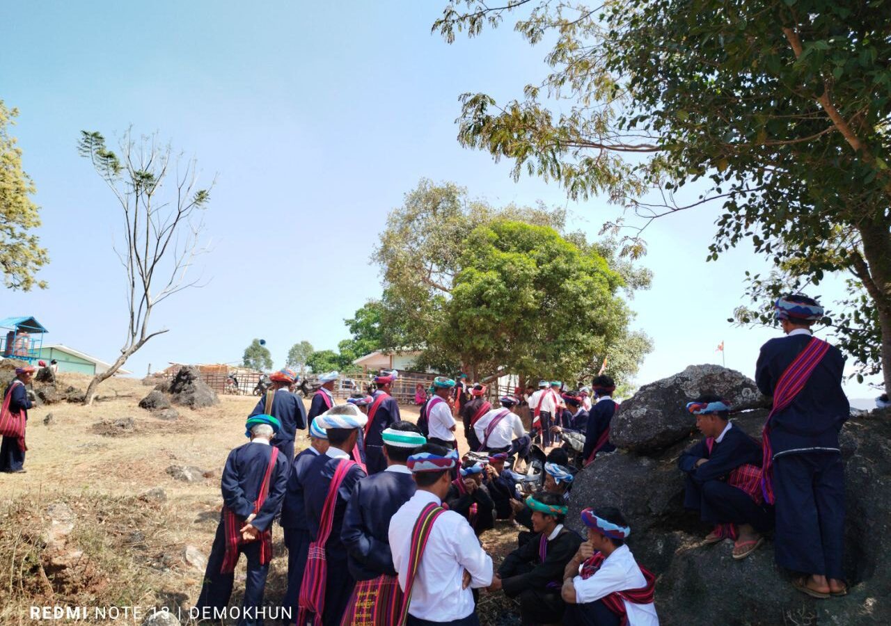 အရှေ့ထင်းရှူးကုန်းရွာရှိ ရွားဦးစေတီဓမ္မာရုံအား ရေစက်ချတရားနာပွဲ ကျင်းပပြုလုပ်