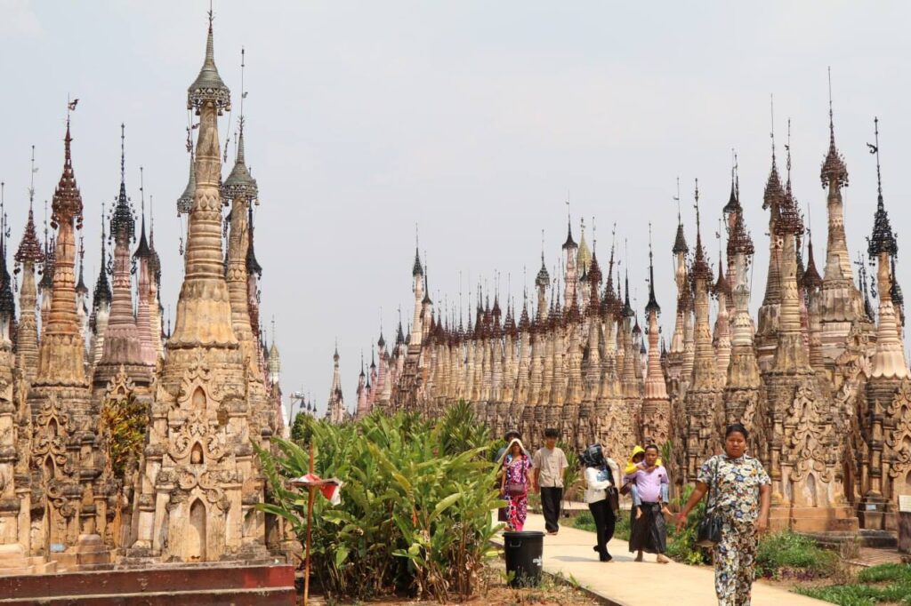 မွေတော်က္ကူဘုရားတွင် ဘုရားဖူးဧည့်သည်များ အရင်လထက် လျော့နည်းလာ