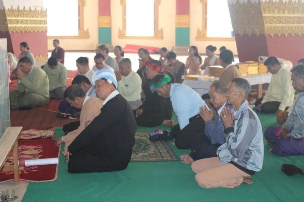 ပင်လုံမြို့ (၅၈)ကြိမ်မြောက် အစိုးရပါဠိပထမပြန်စာမေးပွဲ အောင်မြင်တော်မူသော သံဃာတော် များအား (စူဠဆုဘွဲ့နှင်းသဘင်) အောင်လက်မှတ် န
