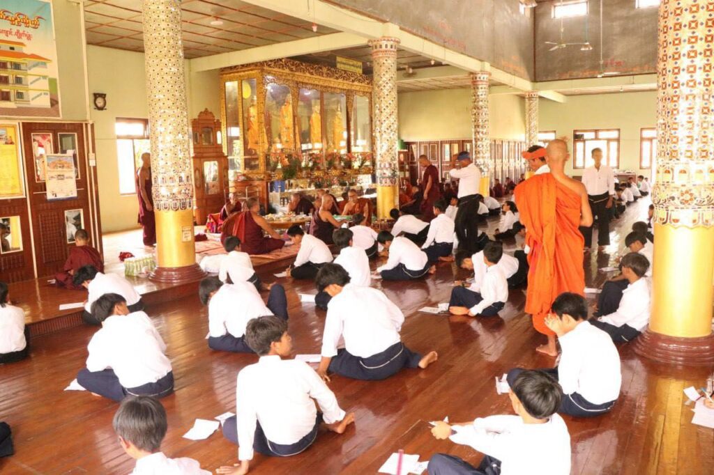 စန္တာႏခမ်း၊ ဝေင်ꩻနယ်ႏကလော်ꩻ ပအိုဝ်ႏလိတ်လုဲင်ꩻစွစ်ꩻလီတာႏ ဝေင်ꩻနယ်ႏဗွေႏသံႏဃာႏအွဥ်ငါ မာꩻလွေꩻ နေင်ႏ(၃၅)ဗွေ ပွယ်ꩻစေလိတ်ပအိုဝ်ႏ