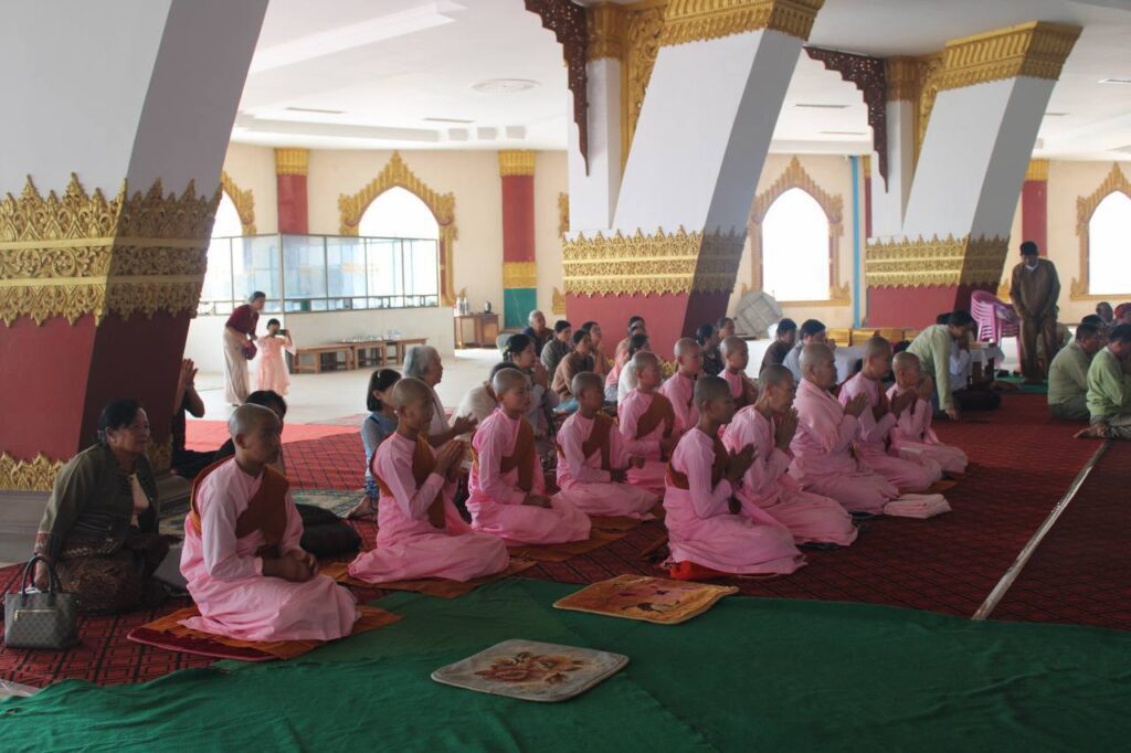ပင်လုံမြို့ (၅၈)ကြိမ်မြောက် အစိုးရပါဠိပထမပြန်စာမေးပွဲ အောင်မြင်တော်မူသော သံဃာတော် များအား (စူဠဆုဘွဲ့နှင်းသဘင်) အောင်လက်မှတ် န