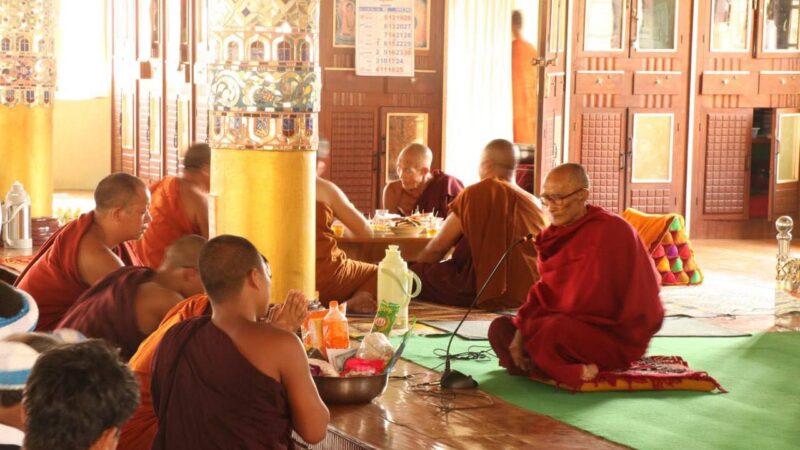 စန္တာႏခမ်း၊ ဝေင်ꩻနယ်ႏကလော်ꩻ ပအိုဝ်ႏလိတ်လုဲင်ꩻစွစ်ꩻလီတာႏ ဝေင်ꩻနယ်ႏဗွေႏသံႏဃာႏအွဥ်ငါ မာꩻလွေꩻ နေင်ႏ(၃၅)ဗွေ ပွယ်ꩻစေလိတ်ပအိုဝ်ႏ