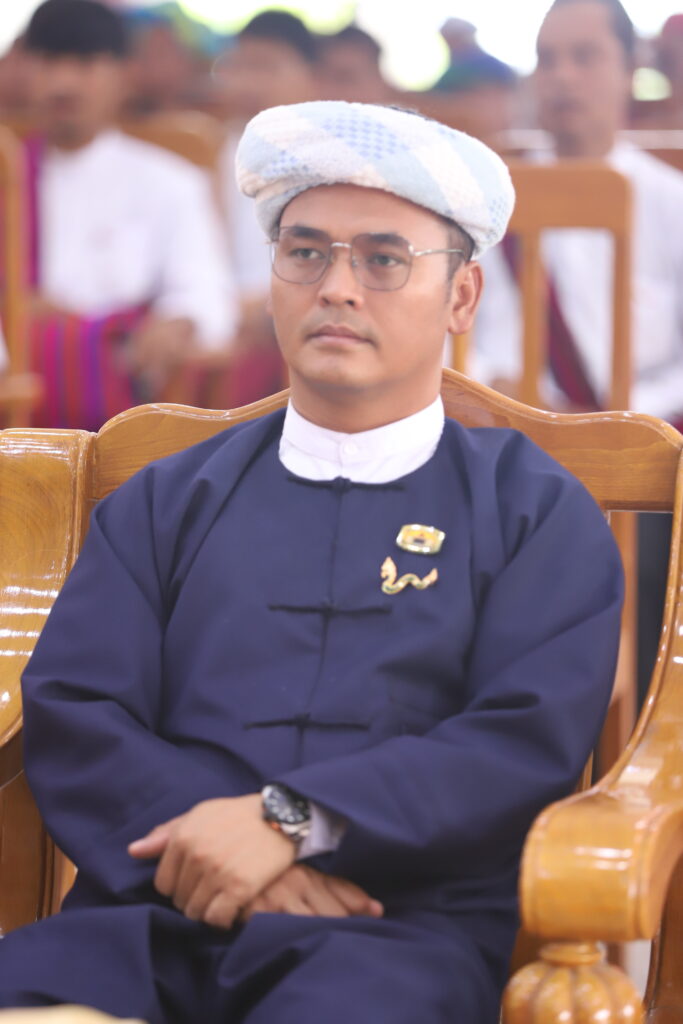 ဥပဒေဘောင်အတွင်းပြန်ဝင်လာသည့် PNLO တပ်ဖွဲဝင်များအား မိဘထံပြန်လည်အပ်နှံ