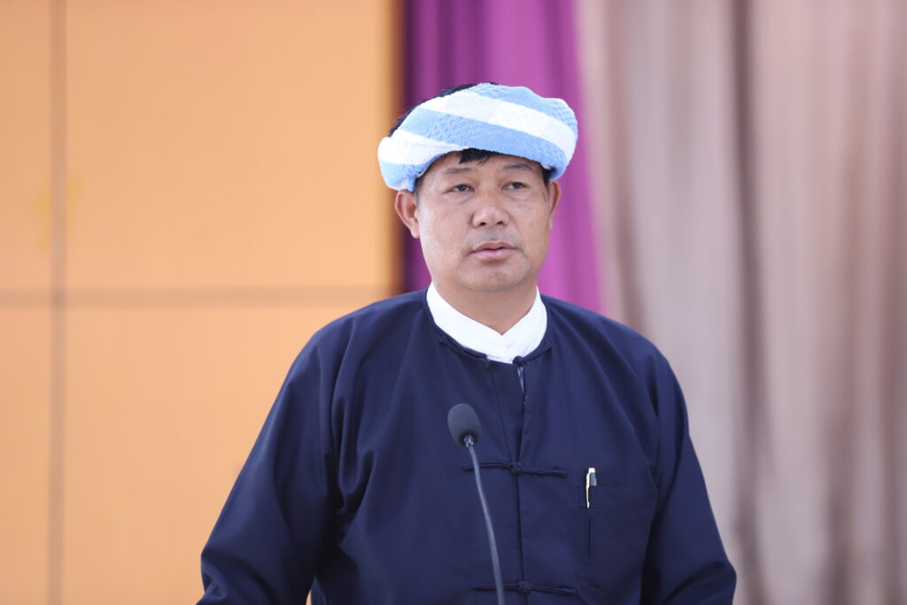 ဥပဒေဘောင်အတွင်းပြန်ဝင်လာသည့် PNLO တပ်ဖွဲဝင်များအား မိဘထံပြန်လည်အပ်နှံ