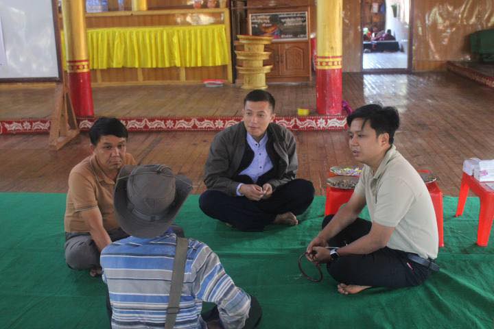 ပင်လုံမြို့ ပြည်သူ့ဆေးရုံ ဒေါက်တာရှိုန်းထက်ဝေအောင် ဦးဆောင်ပြီး ဒေသခံပြည်သူများ ကျန်းမာရေးစောင့်ရှောက်မှု ကွင်းဆင်းဆောင်ရွက်