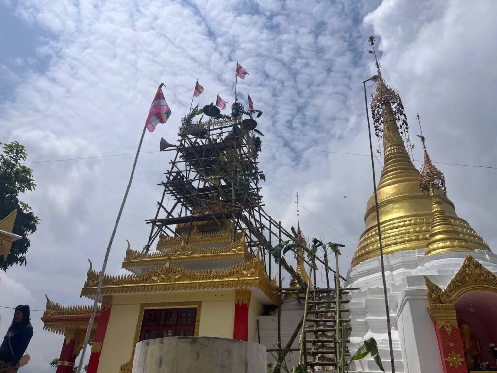 ပင်လုံမြို့အနောက်တောင်ဘက်ရှိ ပန်လင်းကျောင်းတွင် “သုခသိဒ္ဓိ” နှစ်ထပ်ဆွမ်းစားကျောင်းဆောင် တက်ပွဲနှင့် အလှူတော်မင်္ဂလာ အခမ်းအနား
