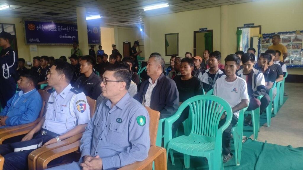 လွိုင်လင်မြို့နယ် အကြိုအခြေခံမီးသတ်ပညာသင်တန်း ဖွင့်ပွဲသို့ ရှမ်းပြည်နယ်လွှတ်တော်ကိုယ်စားလှယ်များ တက်ရောက်
