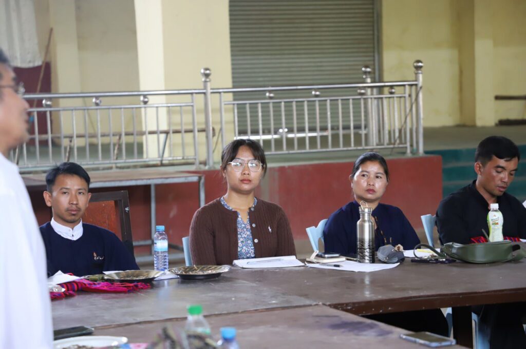 ပအိုဝ်းစာပေနှင့်ယဉ်ကျေးမှုဗဟိုကော်မတီမှ ၂၀၂၆-၂၀၂၇ ပညာသင်နှစ်အတွက် လုပ်ငန်းညှိနှိုင်းအစည်းအဝေး ကျင်းပ