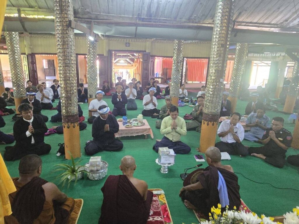 မောက်မယ်မြို့ရှိ ပရိယတ္တိပါဒတကျောင်းတိုက် ဆရာတော်၏ အန္တိမအဂ္ဂိဈာပနပွဲ ဖြစ်မြောက်ရေးအတွက် သူရိယခမ်း ခမ်းဗွေႏနှင့်အဖွဲ့ အလှူငွေ