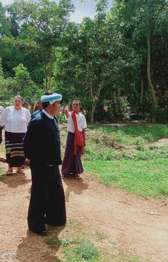 မိုးကြိုးစက်ကွင်း ထိမှန်သေဆုံးခဲ့သည့် နွားကောင်ရေ (၄၉)အတွက် ရှမ်းတောင် ပရဟိတ ကမ္ဘောဇဖောင်ဒေးရှင်းက ထောက်ပံ့ကူညီပေးအပ်ခဲ့
