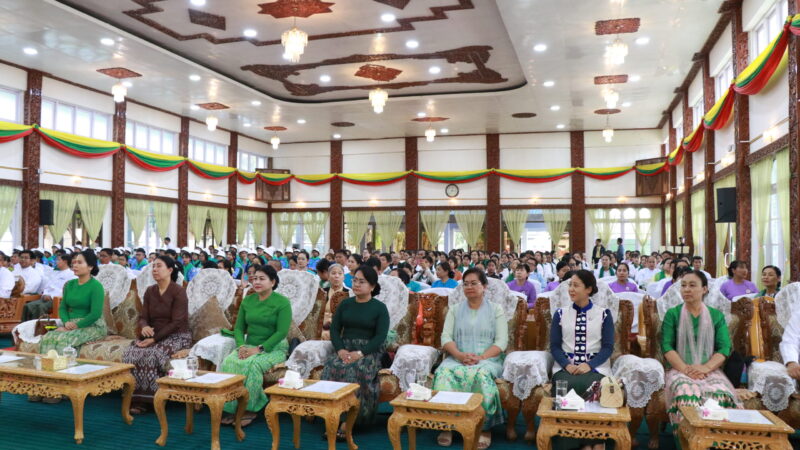 ရှမ်းပြည်နယ် ၂၀၂၅-၂၀၂၆ ပညာသင်နှစ် လူရည်ချွန်မောင်မယ်များသည် ပြည်နယ်ဝန်ကြီးချုပ် ဦးစိုင်းထိန်စိုး ထံမှ သြဝါဒခံယူပွဲ ကျင်းပပြုလုပ်