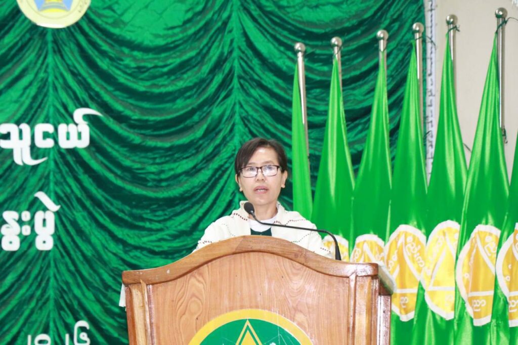 ကလေးငယ်များ၏ ပညာရေးအခြေခံ ကောင်းမွန်စေရန် KG နှင့် Grade - 1ချိတ်ဆက်ဆောင်ရွက်ရေး ဆွေးနွေးပွဲ တောင်ကြီး၌ ကျင်းပ