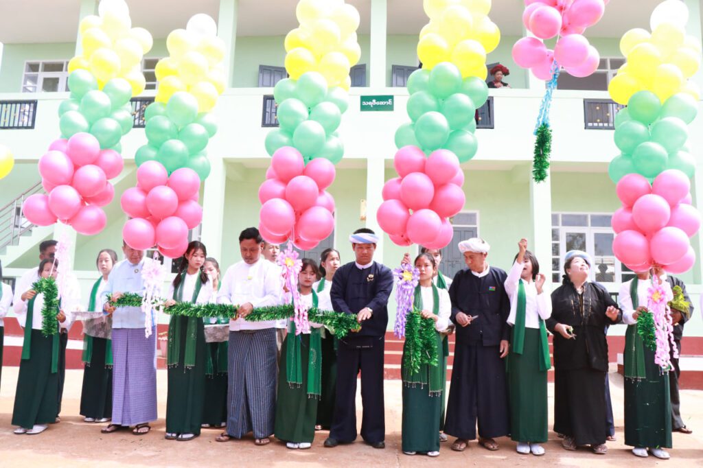 တောင်ကြီးမြို့နယ်၊ နောင်ပစ် အခြေခံပညာမူလတန်းလွန်ကျောင်း ကျောင်းဆောင်သစ်ဖွင့်လှစ်လွဲပြောင်းပေးအပ်