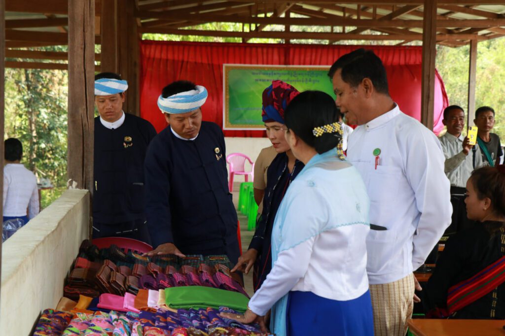 တောင်ကြီးမြို့နယ် လင်းလေကျေးရွာ၌ အမျိုးသမီးများဝင်ငွေတိုးရေး အပ်ချုပ်နည်းပညာ သင်တန်းဖွင့်ပွဲ အခမ်းအနားကျင်းပ