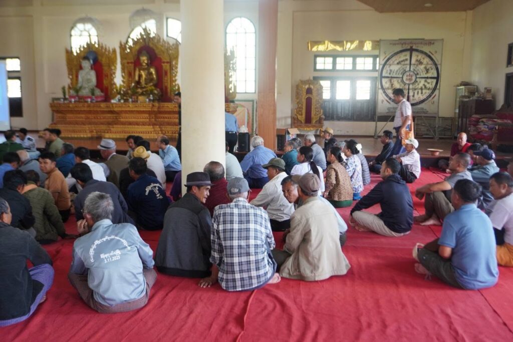 ပင်လုံမြို့၌ ပြည်နယ်လွှတ်တော်ကိုယ်စားလှယ်နှင့် ဌာနဆိုင်ရာများမှ ရပ်ကွက်အုပ်ချုပ်ရေးမှူးများ၊ ရာအိမ်မှူးများ၊ ဆယ်အိမ်မှူးများ၊