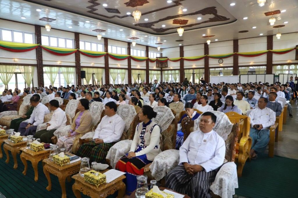 တောင်ကြီးမြို့ရှိ မြို့တော်ခန်းမတွင် ၂၀၂၆ ခုနှစ် ကမ္ဘာ့ပတ်ဝန်း ကျင်ထိန်းသိမ်းရေးနေ့ အထိမ်းအမှတ် အခမ်း အနားကျင်းပ