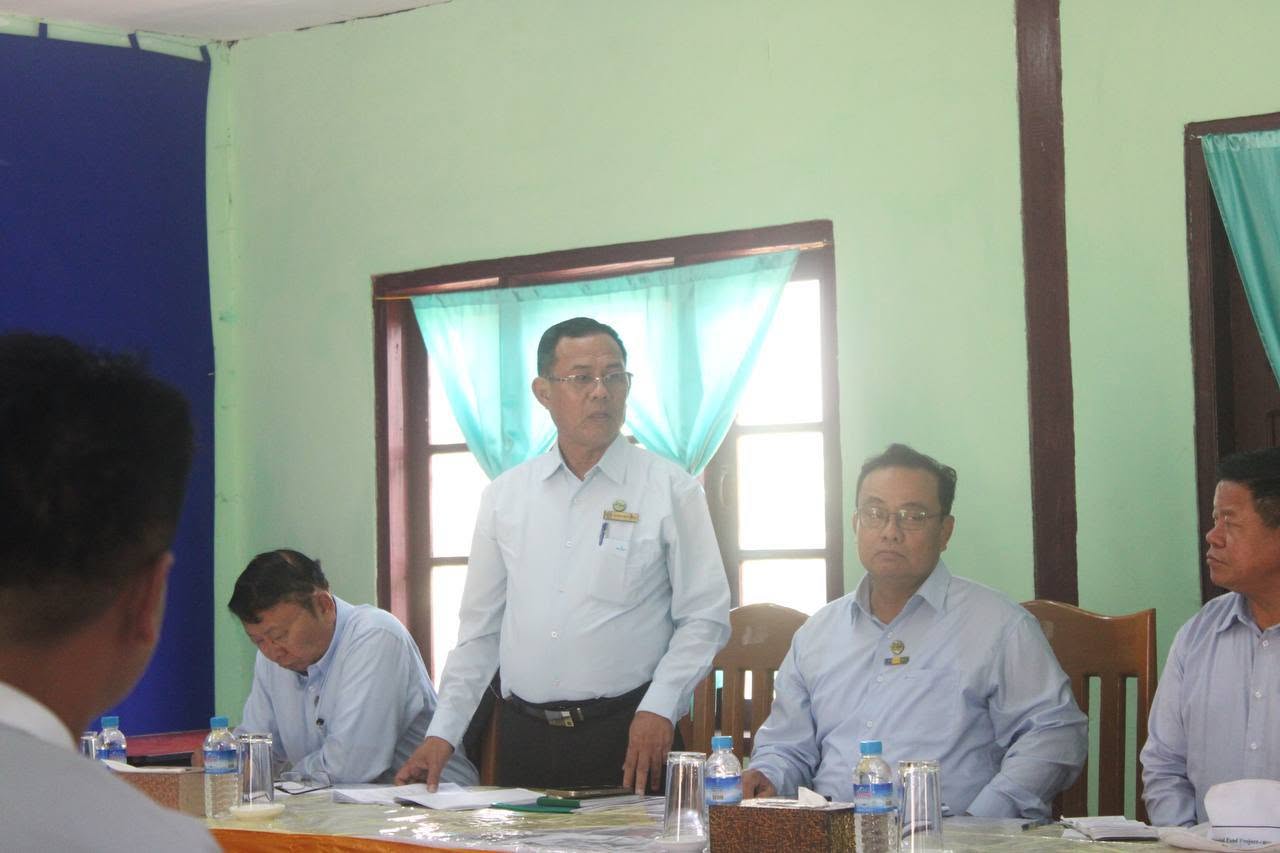 လွိုင်လင်မြို့၌ လျှပ်စစ်၊ စွမ်းအင်၊ စက်မှုနှင့် လမ်းပန်းဆက်သွယ်ရေးဝန်ကြီး ဦးခွန်သန်းထူး၊ စိုက်ပျိုးရေး၊ မွေးမြူရေးနှင့် ဆည်မြောင်းဝန်ကြီး ဦးလင်းအောင်ဆွေ နှင့် ခရိုင်အဆင့်ဌာနဆိုင်ရာများ တွေ့ဆုံ