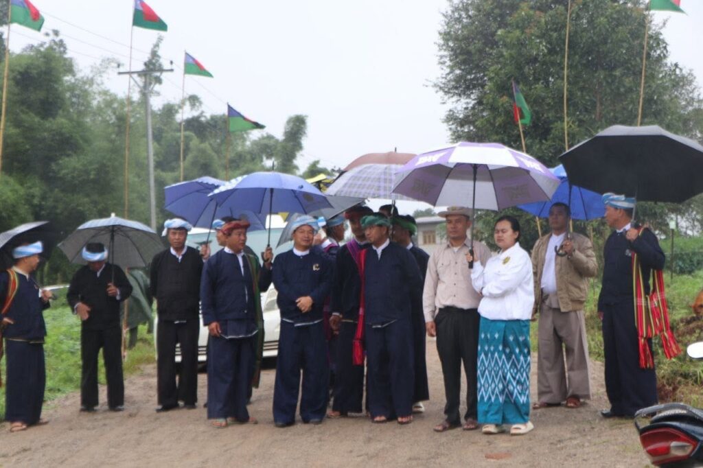 နောင်ကောက်–ခေါ်ပင် ကျေးရွာချင်းဆက်လမ်းတံတားအား ပြည်နယ်လွှတ်တော်ကိုယ်စားလှယ် ဦးခွန်ဝင်းနောင်နှင့် မြို့နယ်ဌာနဆိုင်ရာများ၊ပအိုဝ