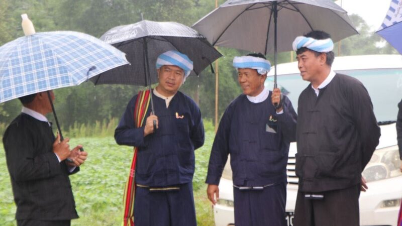 နောင်ကောက်–ခေါ်ပင် ကျေးရွာချင်းဆက်လမ်းတံတားအား ပြည်နယ်လွှတ်တော်ကိုယ်စားလှယ် ဦးခွန်ဝင်းနောင်နှင့် မြို့နယ်ဌာနဆိုင်ရာများ၊ပအိုဝ်းအမျိုးသားအဖွဲ့ချုပ်(PNO)တာဝန်ရှိပုဂ္ဂိုလ်များမှ ဖဲကြိုးဖြတ်ဖွင့်လှစ်