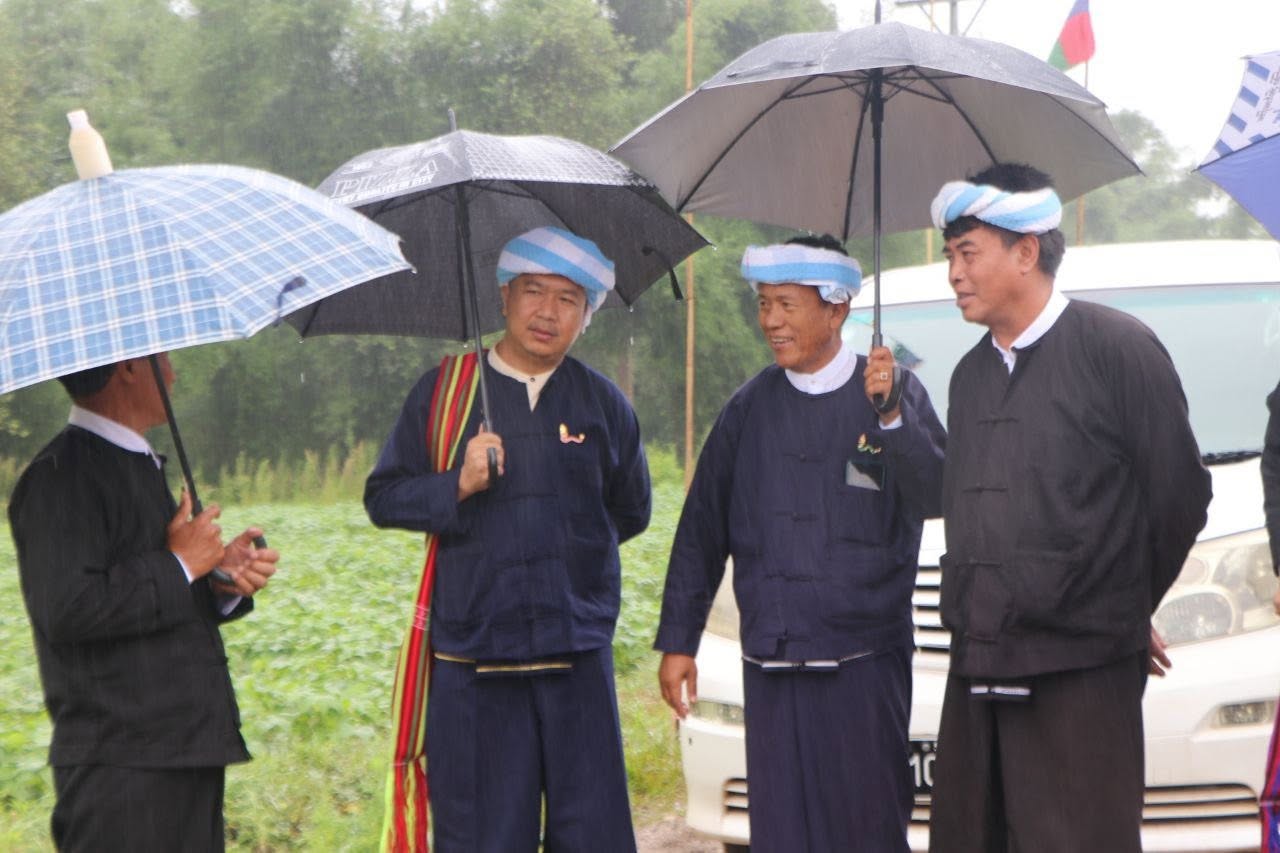 နောင်ကောက်–ခေါ်ပင် ကျေးရွာချင်းဆက်လမ်းတံတားအား ပြည်နယ်လွှတ်တော်ကိုယ်စားလှယ် ဦးခွန်ဝင်းနောင်နှင့် မြို့နယ်ဌာနဆိုင်ရာများ၊ပအိုဝ်းအမျိုးသားအဖွဲ့ချုပ်(PNO)တာဝန်ရှိပုဂ္ဂိုလ်များမှ ဖဲကြိုးဖြတ်ဖွင့်လှစ်