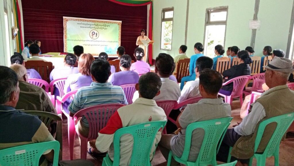 ပင်လုံမြို့၊ရပ်ကွက်(၂)၌ဖွင့်လှစ်ခဲ့သော"အခြေခံစက်ချုပ်နည်းပညာသင်တန်းဆင်းပွဲကျင်းပ