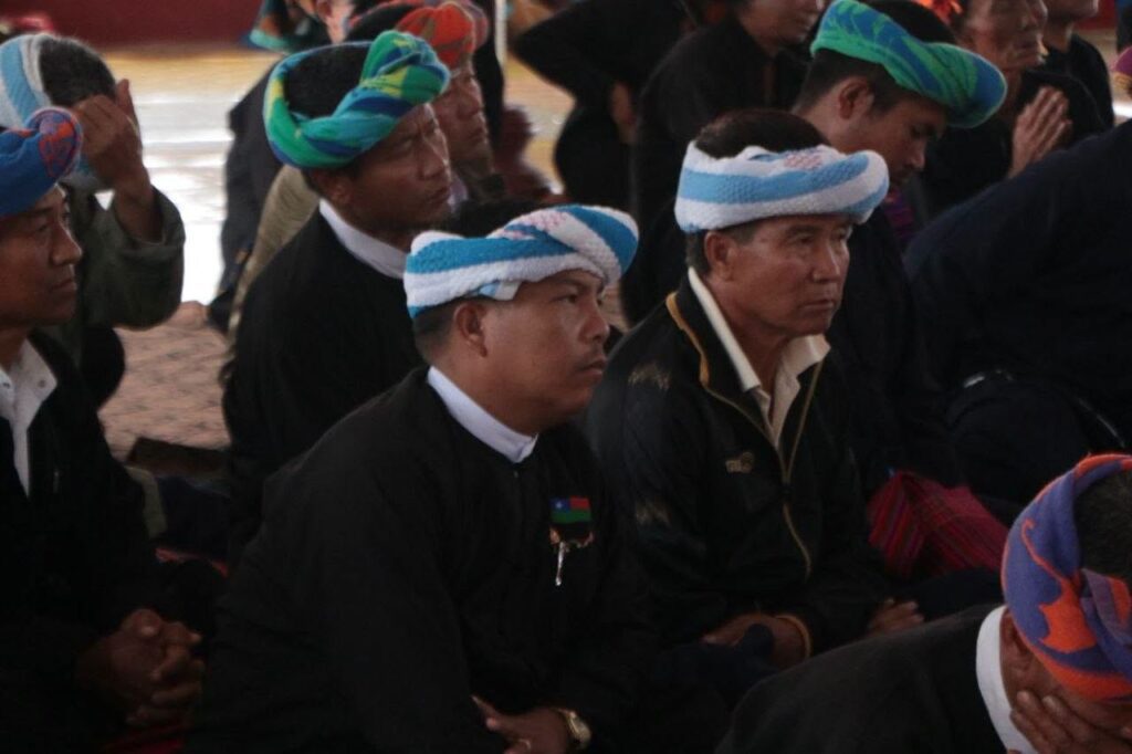 ပအိုဝ်းအမျိုးသားဘက်စုံဖွံ့ဖြိုးရေးကွင်းတွင် ကျင်းပသည့် သံဃာစွမ်းရည်မြှင့်သင်တန်း ဆင်းပွဲအခမ်းအနားသို့ ရှမ်းပြည်နယ်လွှတ်တော် က
