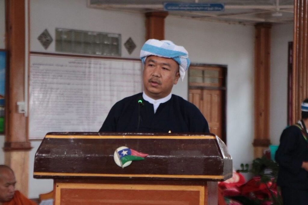 ပအိုဝ်းအမျိုးသားဘက်စုံဖွံ့ဖြိုးရေးကွင်းတွင် ကျင်းပသည့် သံဃာစွမ်းရည်မြှင့်သင်တန်း ဆင်းပွဲအခမ်းအနားသို့ ရှမ်းပြည်နယ်လွှတ်တော် က