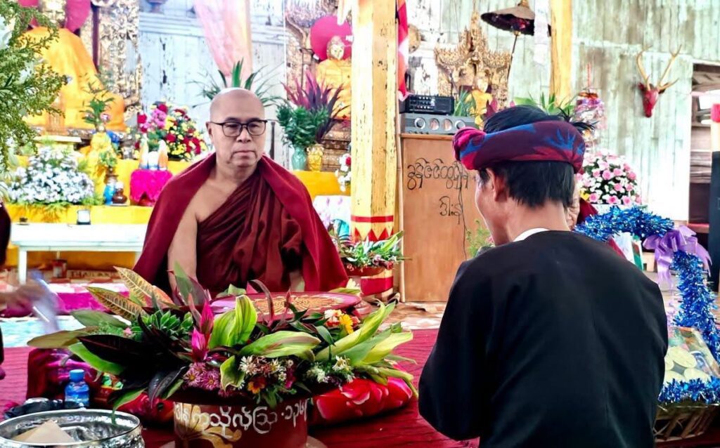 လွိုင်တပ်ဘုန်းတော်ကြီးကျောင်း ဆရာတော် ဘဒ္ဒန္တဝေပုလ္လ၏ သက်တော် (၉၂)ပြည့် ဝိဇာတမွေးနေ့အလှူမင်္ဂလာကို ပင်လုံမြို့ မြို့မ မင်္ဂလာ