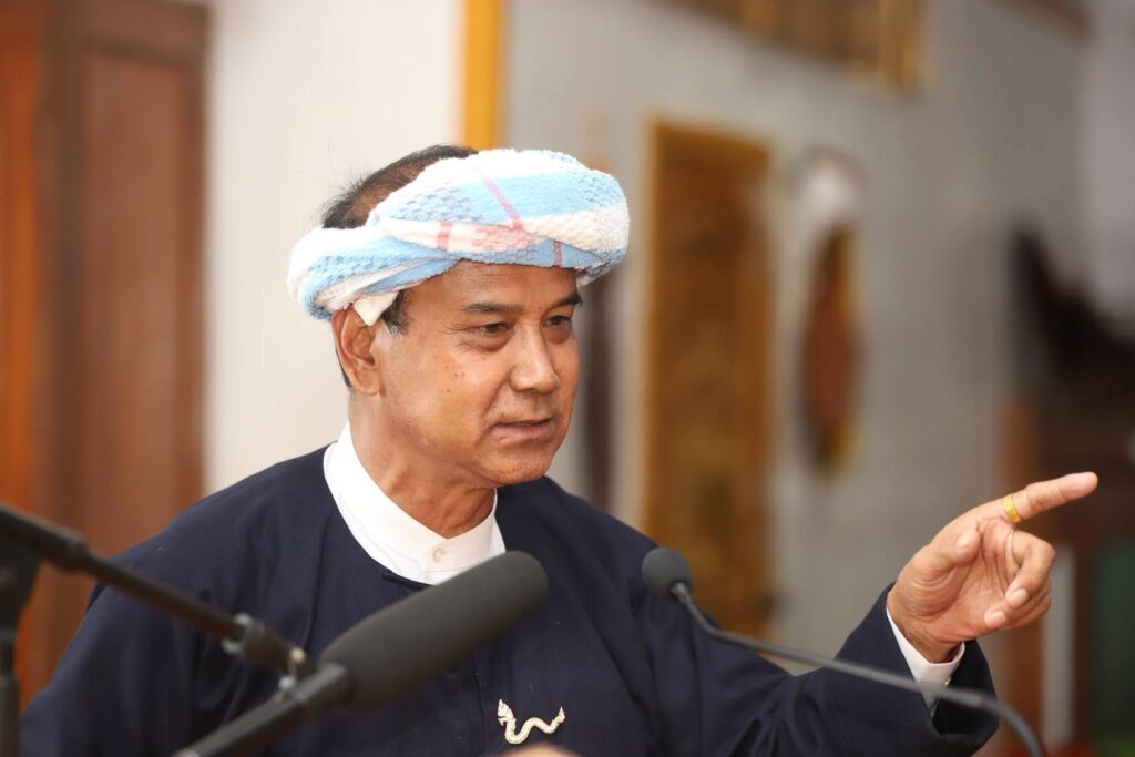 ကလောမြို့နယ်၊ ပင်မှီဒေသ ဖွံ့ဖြိုးတိုးတက်ရေးဆိုင်ရာ လူထုတွေ့ဆုံပွဲ ကျင်းပ