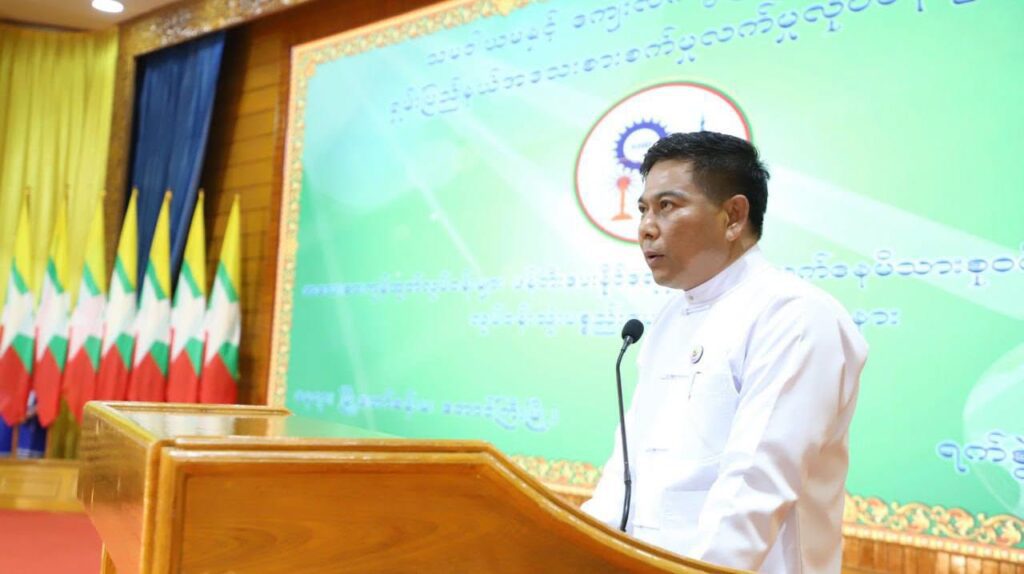 စီမံကိန်းအောင်မြင်ရေးနှင့် ကျေးလက်ပြည်သူများ၏ လူမှုစီးပွားဘဝ မြင့်မားရေးအတွက်ရှမ်းပြည်နယ်ဝန်ကြီးချုပ်ဦးစိုင်းထိန်စိုး က အလေး