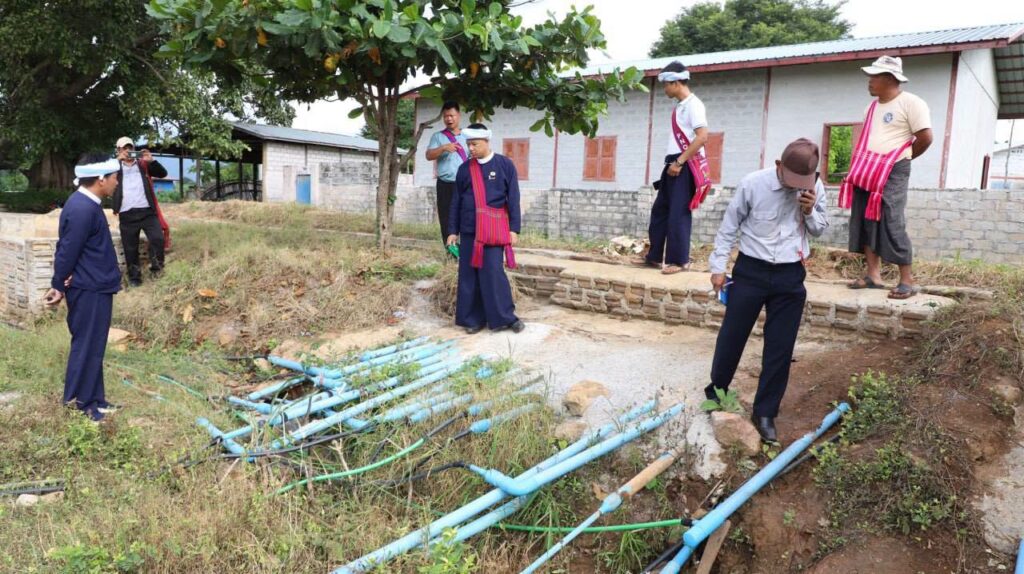 တောင်ကြီးမြို့နယ်ရှိ ကျေးရွာများတွင် ဒေသဖွံ့ဖြိုးရေးလိုအပ်ချက်များကို ပြည်နယ်လွှတ်တော်ကိုယ်စားလှယ်များ ကွင်းဆင်းစစ်တမ်းကောက်ယ