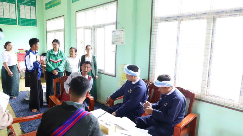 တောင်ကြီးမြို့နယ်ရှိ ကျေးရွာများတွင် ဒေသဖွံ့ဖြိုးရေးလိုအပ်ချက်များကို ပြည်နယ်လွှတ်တော်ကိုယ်စားလှယ်များ ကွင်းဆင်းစစ်တမ်းကောက်ယ